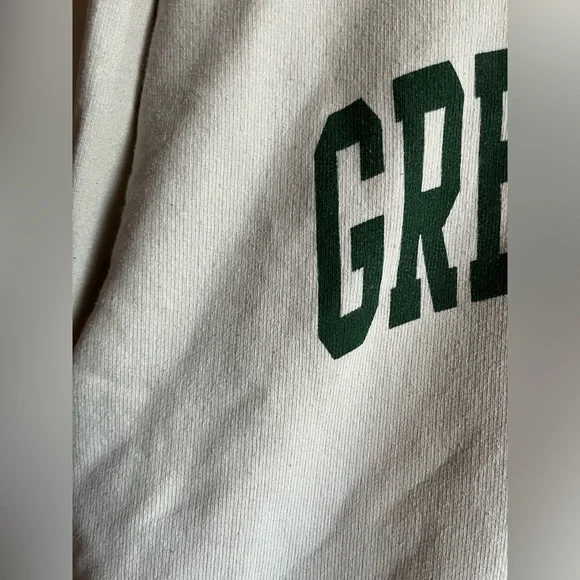 Brandy Melville John Galt Greenwich White Sweatshirt - Picture 6 of 8